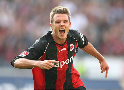 之路充满了 之路充满了